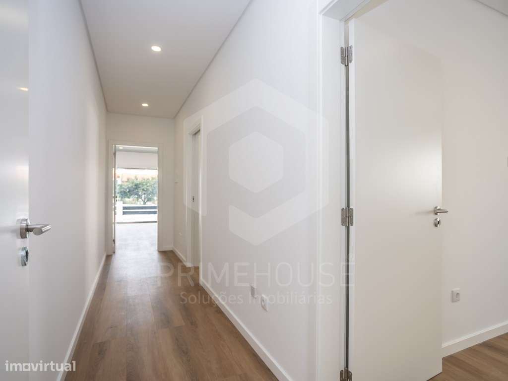 Moradia com 3 suites, garagem e piscina na Av. de Negreiros - Quint...-18