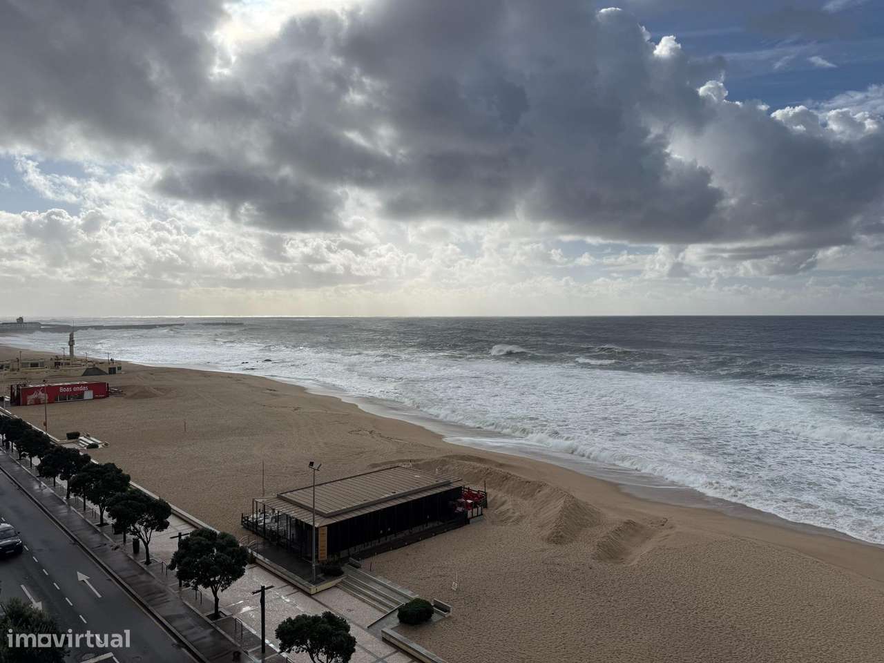 Apartamento T4 Duplex - Avenida dos Banhos (1ª Linha Mar)-22