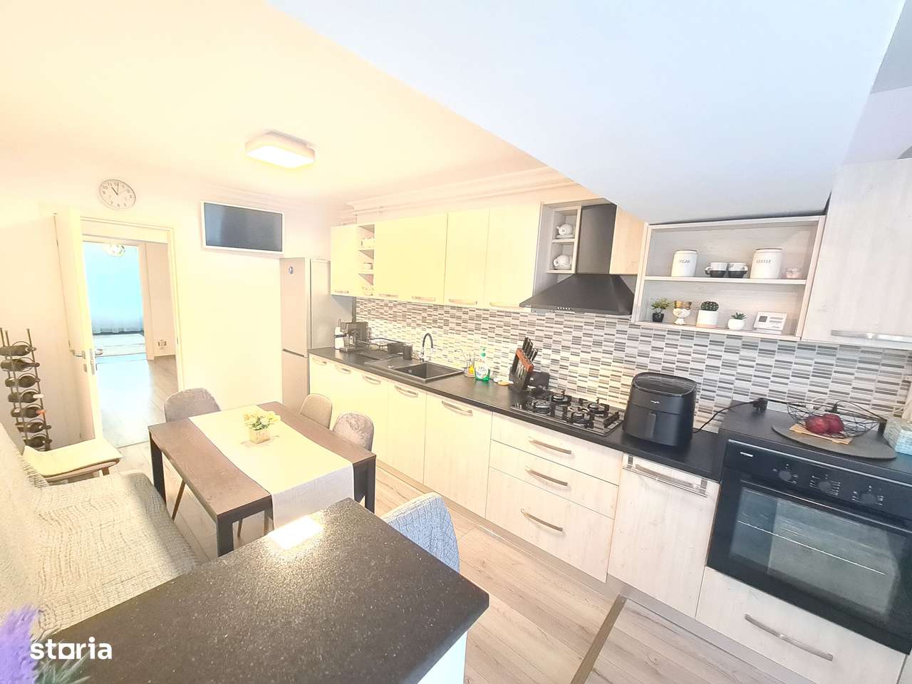 Apartament 3 camere, et.1, 101 mp, Arena Mall - Bacau-6