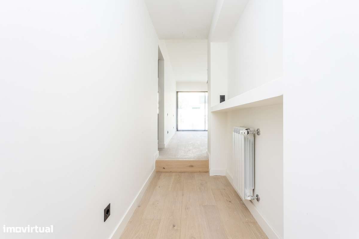 A estrear Villa T4 em Birre, Cascais-11