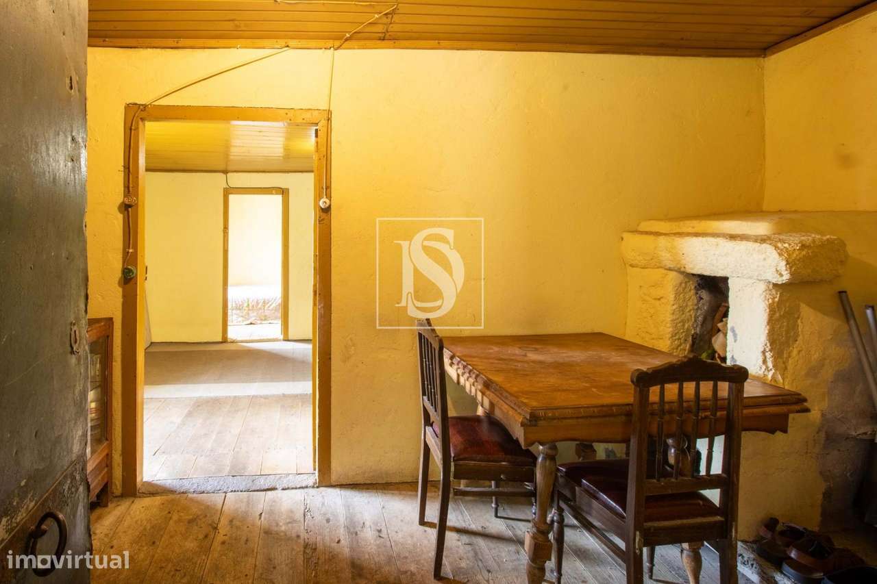 MORADIA T2 COM 5800M2  em Bustelo,  Amarante - Grande imagem: 2/39