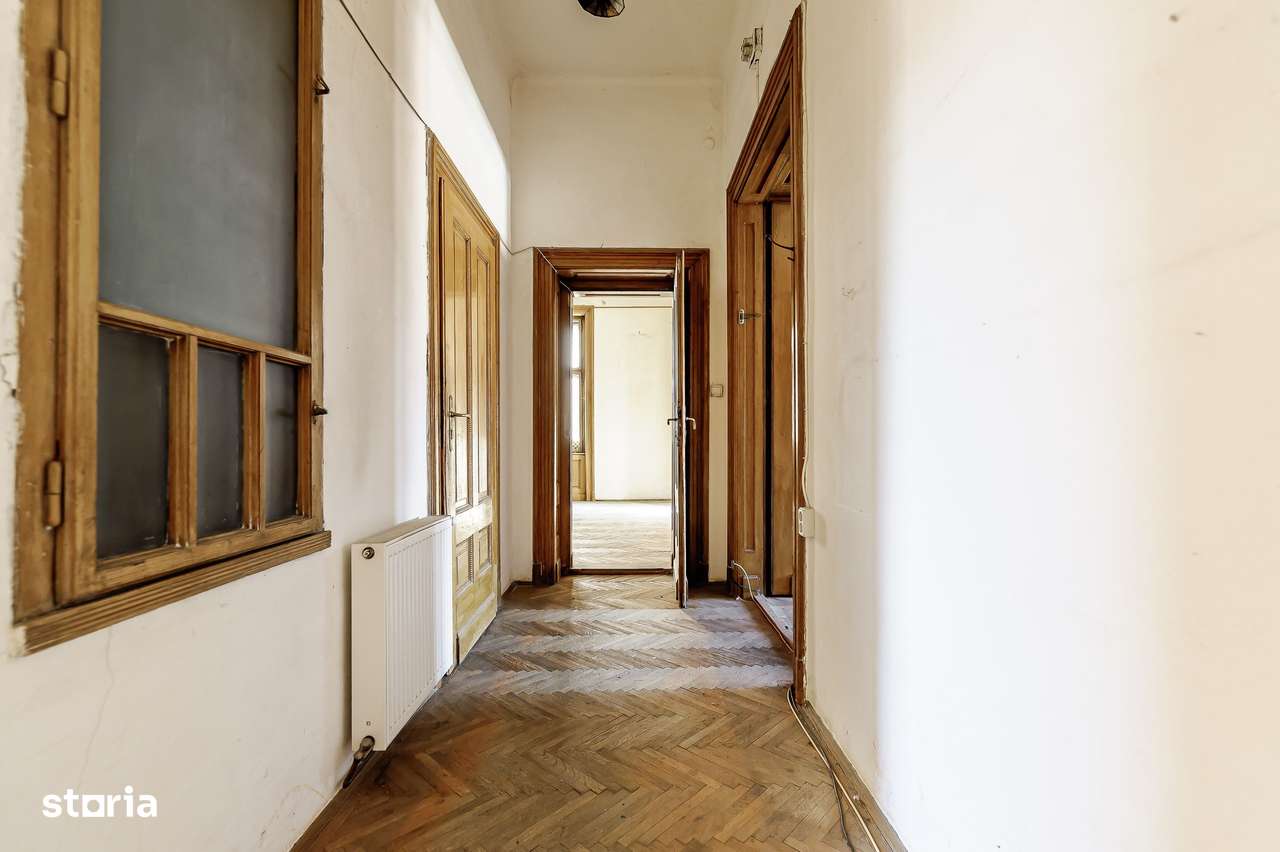 VÂNDUT! Apartament cu 4 Camere în Palatul Bohuș, Arad - Imagine principală: 5/15