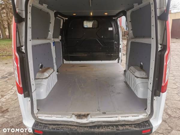 Ford Transit Custom - 9