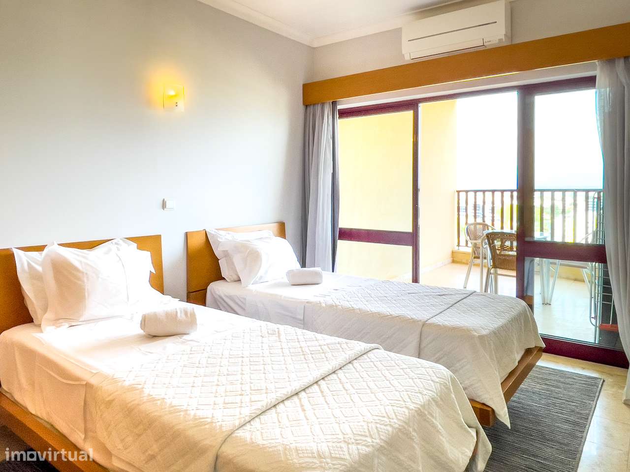 Apartamento T1 com piscina na Praia da Rocha-8