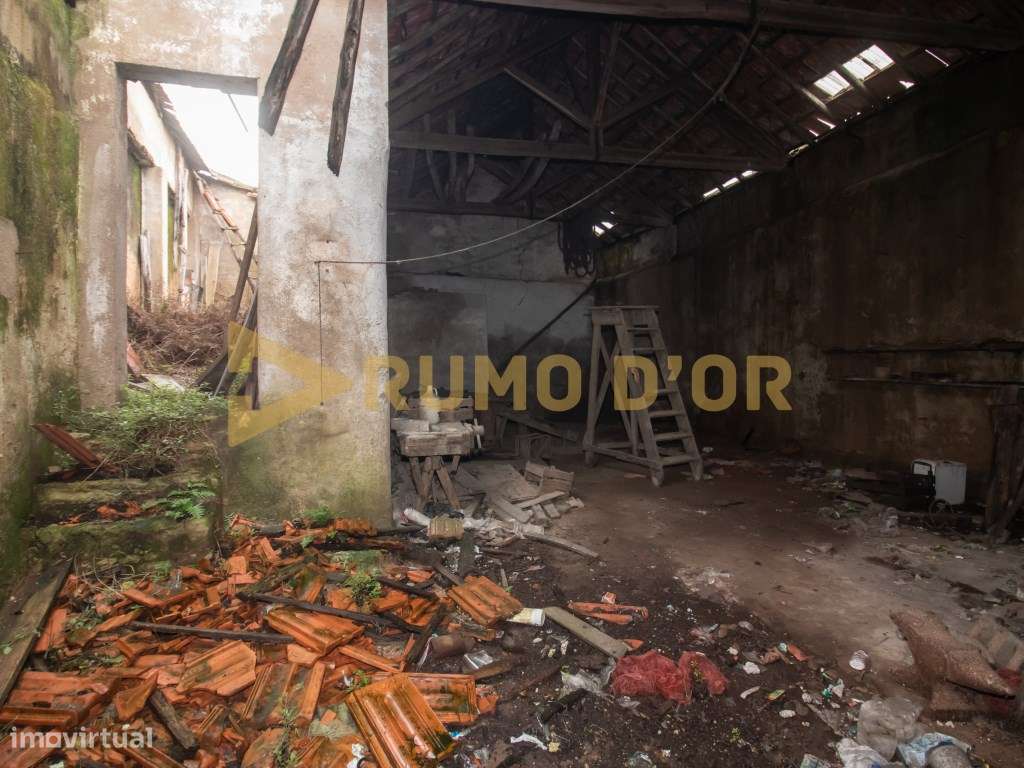 ADEGA PARA RECUPERAR - OLHALVO, ALENQUER-1