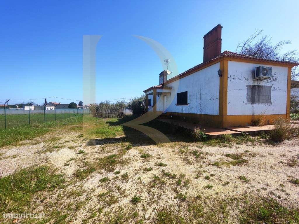 Moradia isolada térrea no Poceirão - Grande imagem: 2/26