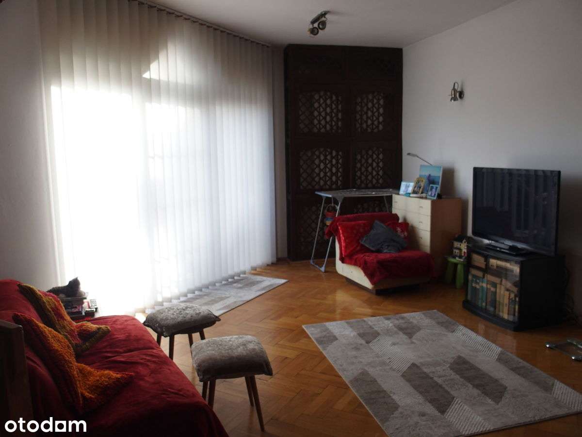 Podolany dom jednorodzinny z duszą-12