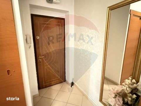 VANZARE Apartament cu 2 camere in zona Favorit / Drumul Taberei-17