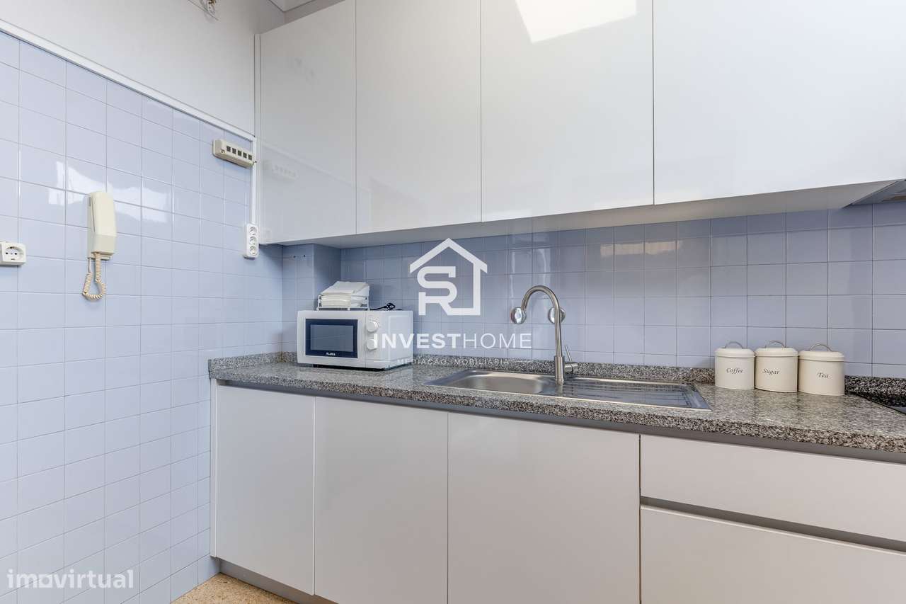 Prédio | 4 Apartamentos T2 | Licença AL ativa | Porto-34