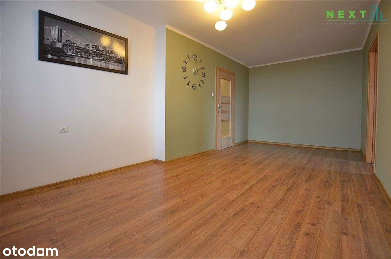 Nowy Bytom - 3 pokoje z dużym balkonem - Pełny obrazek: 2/15