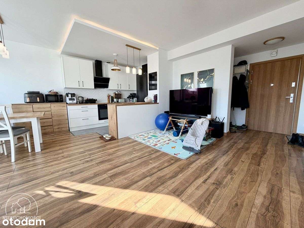 Dwupoziomowe M3 z tarasem i miejscami parkingowymi-2