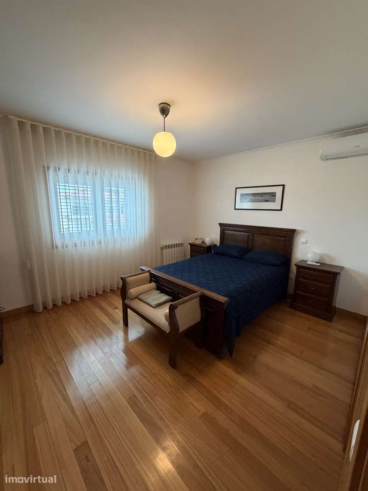 MORADIA INDEPENDENTE - EXCELENTE ESTADO E OPTIMA LOCALIZAÇÃO - Grande imagem: 5/26