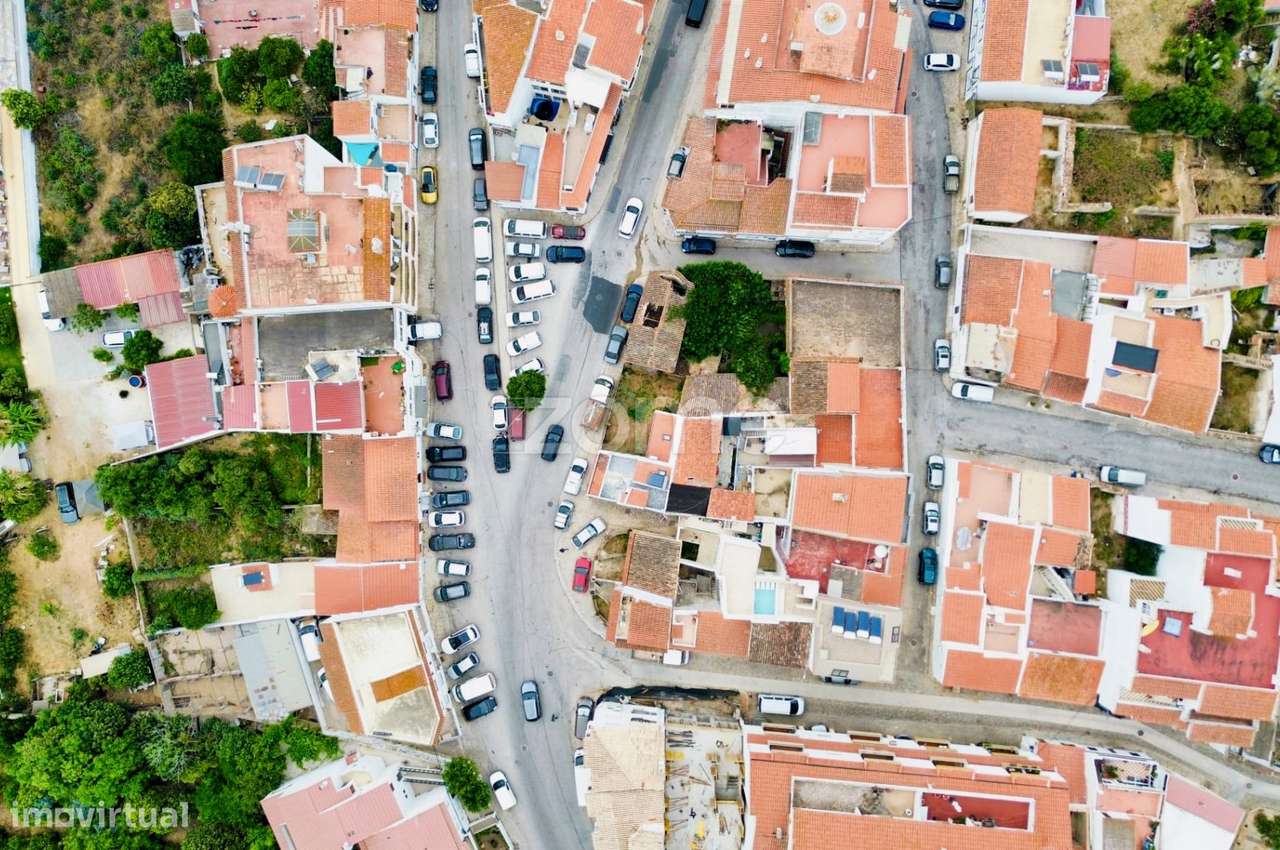 Terreno Urbano para Construção na cidade de Lagoa - Grande imagem: 5/19