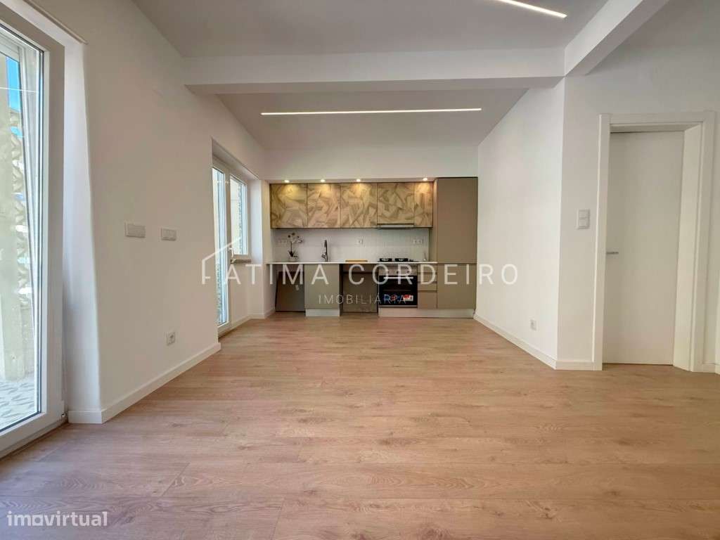 T2 completamente remodelado Praça Gil Vicente-1