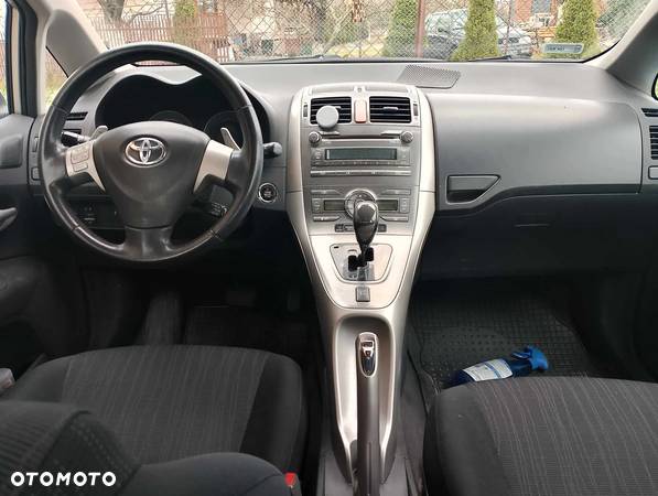 Toyota Auris 1.6 VVT-i Luna MM - 5