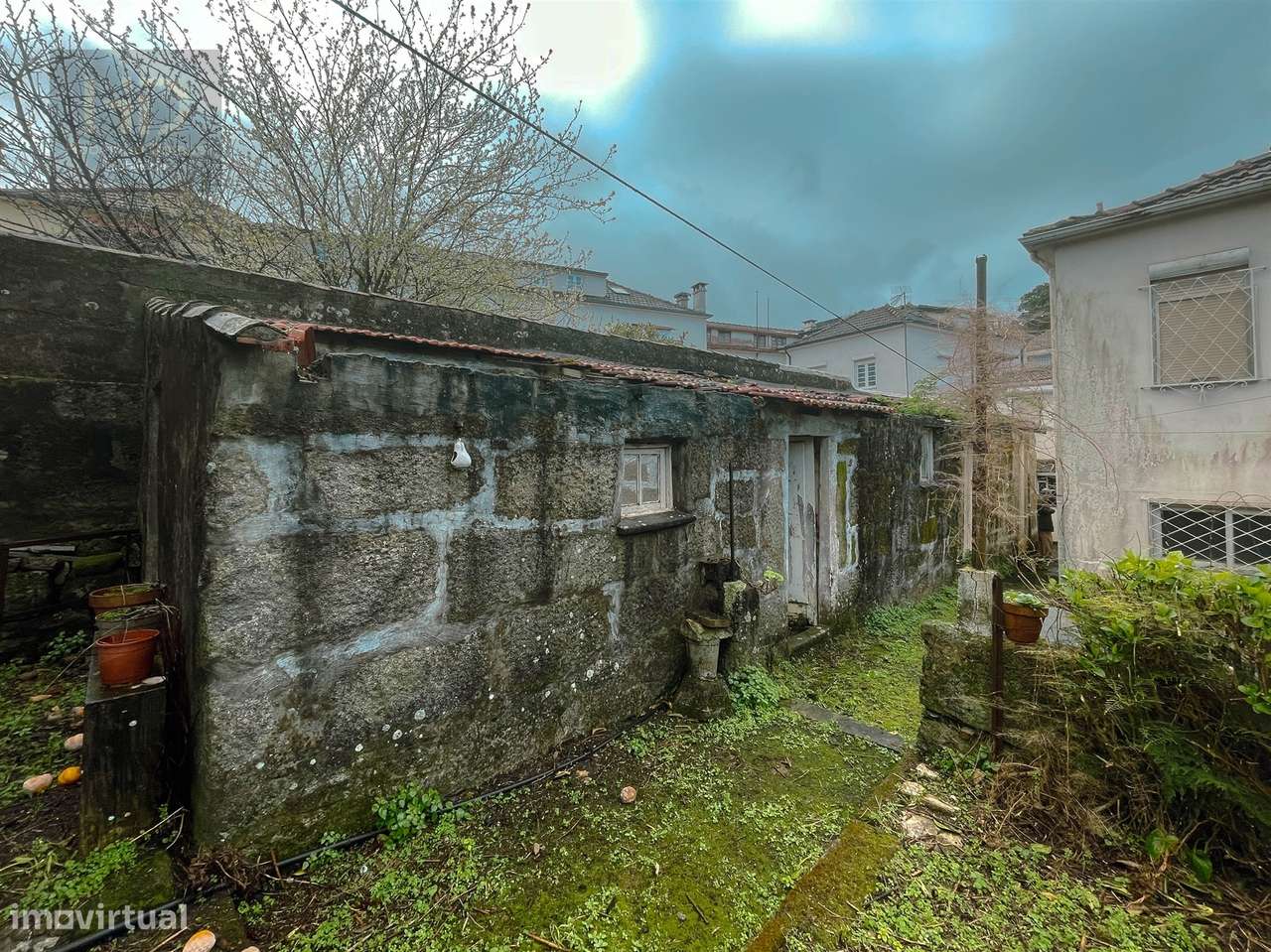 Moradia T6  em Monte dos Burgos-6