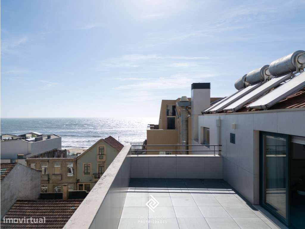 Apartamento T2 Duplex em Espinho-1