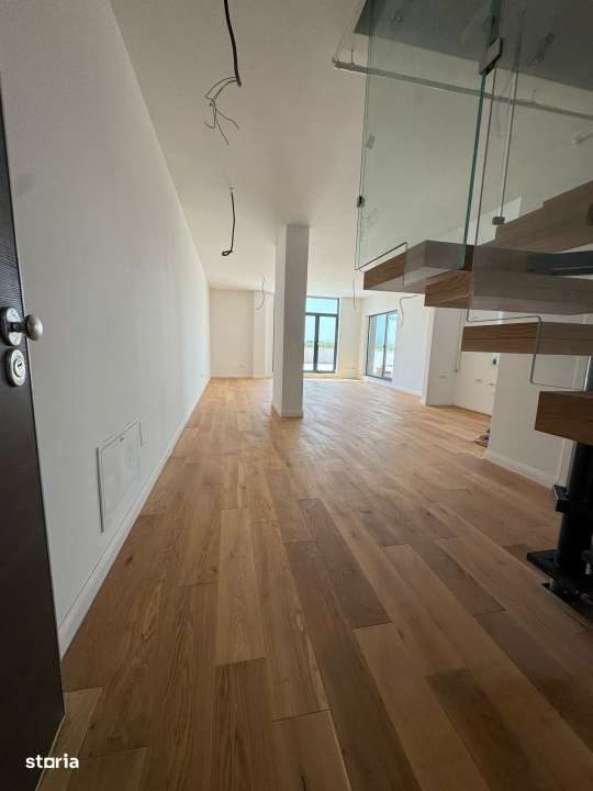 PENTHOUSE 3 CAMERE | VEDERE LIBERA LAC-9