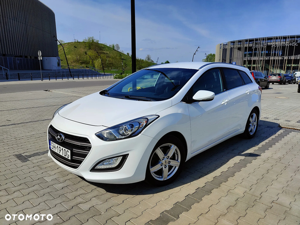 Hyundai I30 blue Kombi 1.6 CRDi DCT Passion - 11