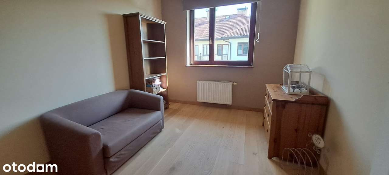 Ołtaszyn ul. Nenckiego balkon, komórka, + garaż 2004 rok, 3-4 pok.-8