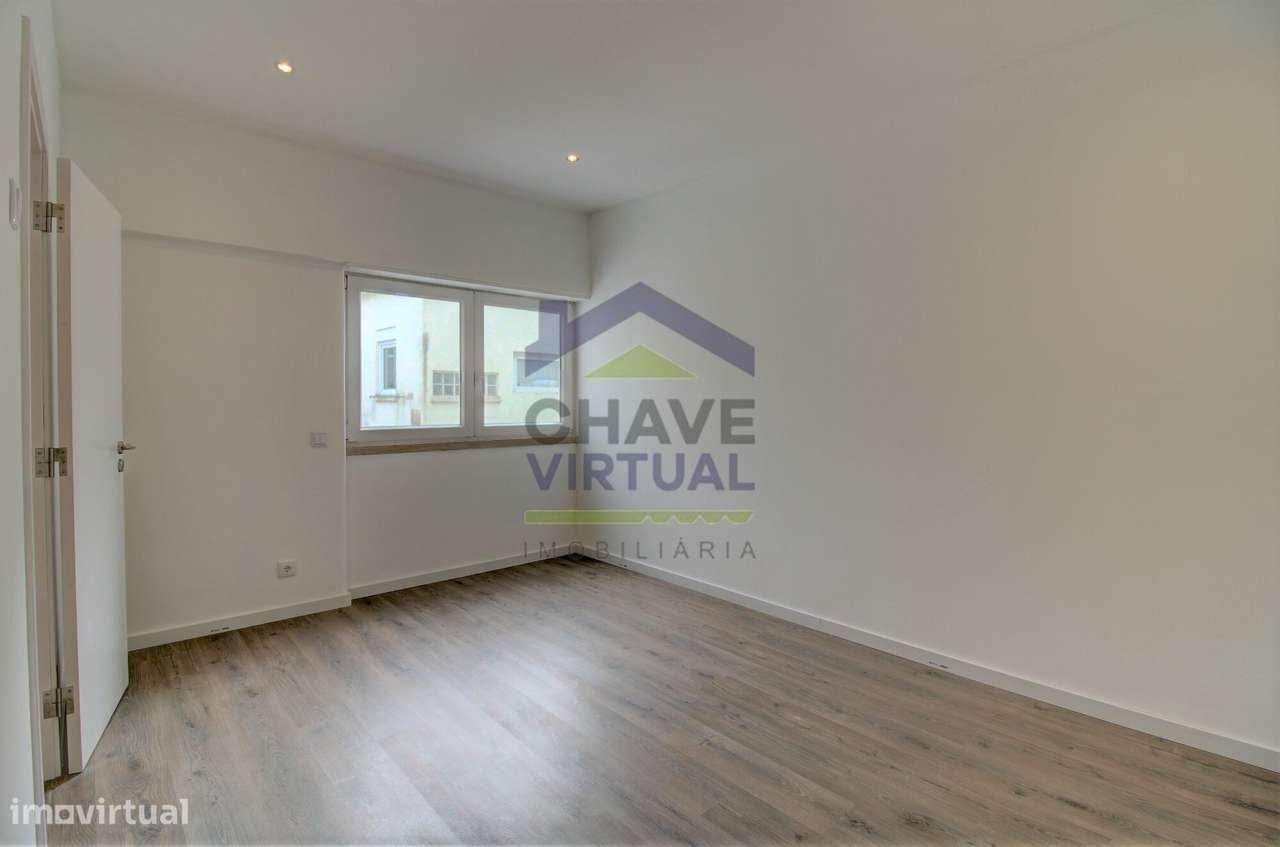 Excelente Apartamento T3 - Centro Caldas da Rainha-25