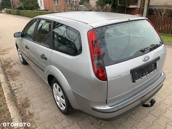 Ford Focus - 4