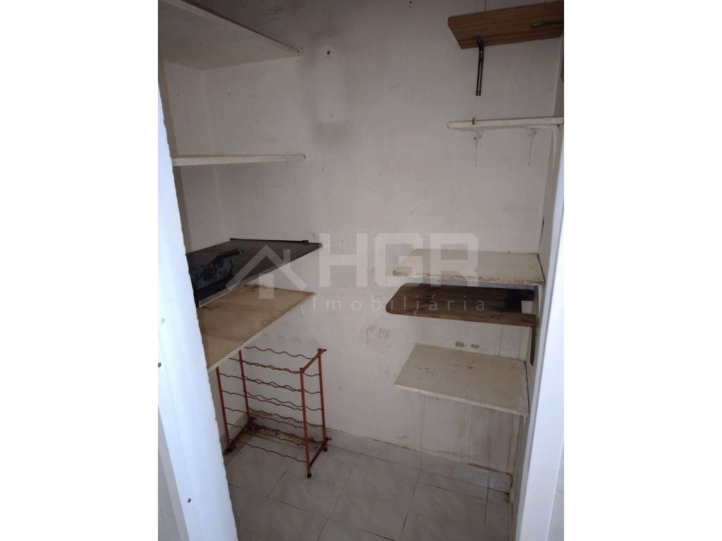 T3 + 1 | DUPLEX | BOA LOCALIZAÇÃO | ARRENTELA (MURTINHEIRA)-11