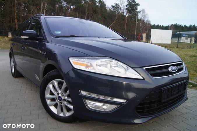 Ford Mondeo 2.0 TDCi Ambiente - 11