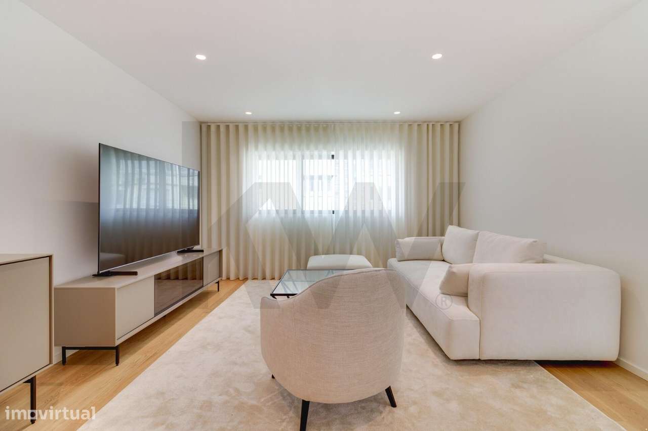 Apartamento T2 Premium, Edificio Varino 04 | Viva no Coração da Capita-7