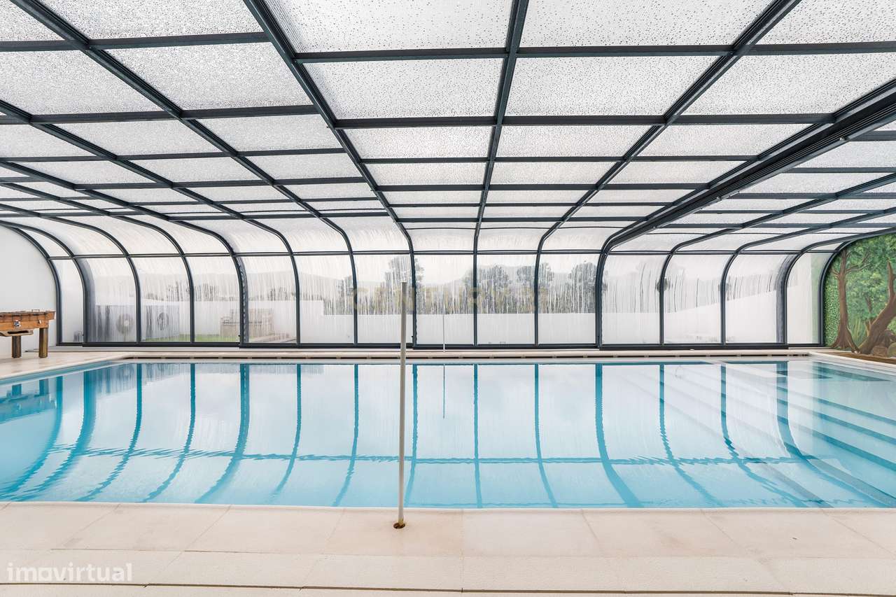 Qualidade de Vida e Bom Gosto nos Jardins de Santiago - 4 Quartos e 3-13