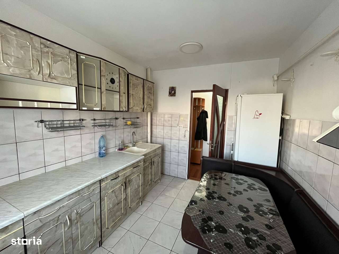 De vanzare apartament cu 2 camere, mobilat și utilat, 39.500 euro - Imagine principală: 5/11