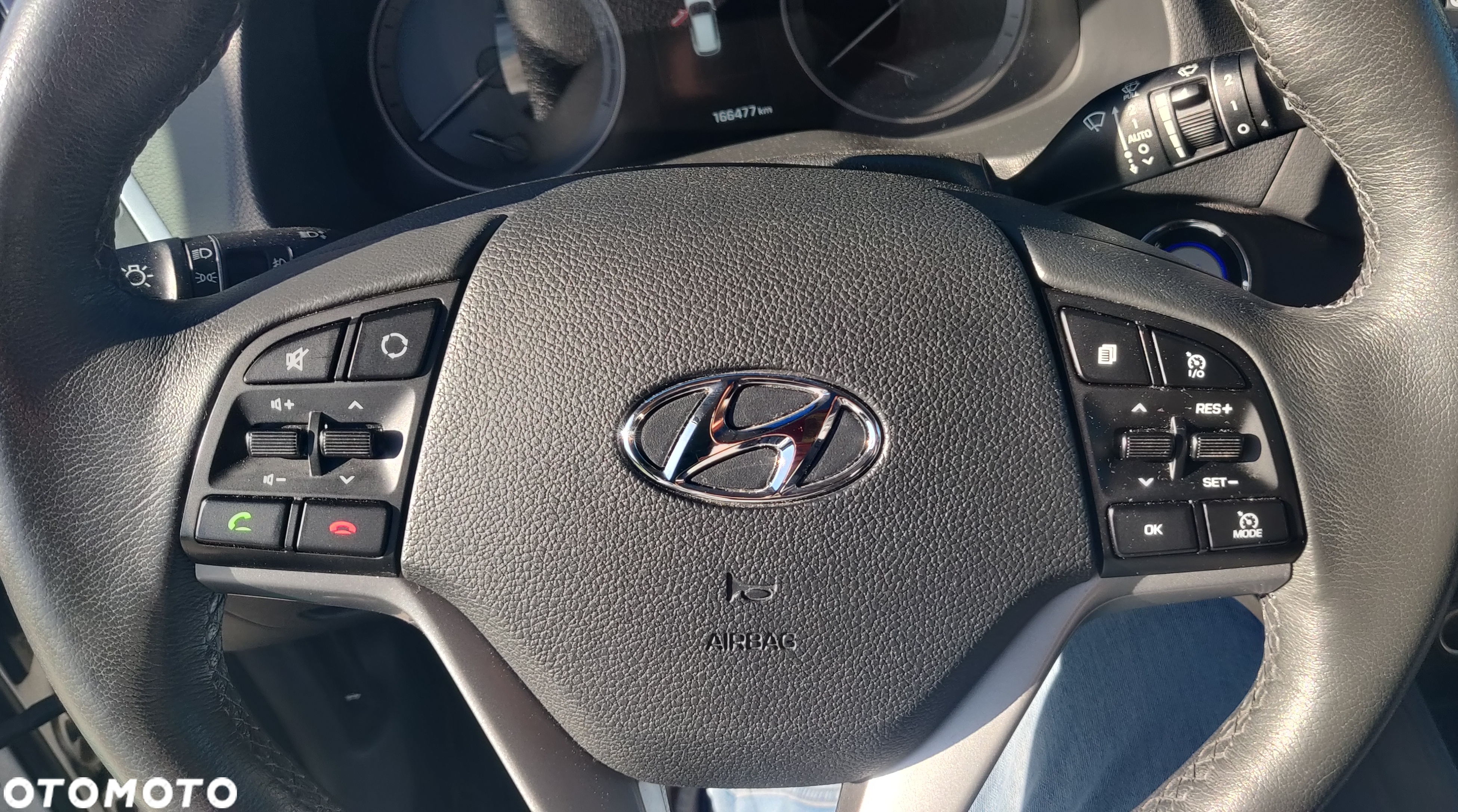 Hyundai Tucson 2.0 CRDi 4WD Automatik Premium - 7