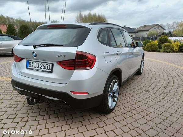 BMW X1 xDrive18d Sport Line - 3