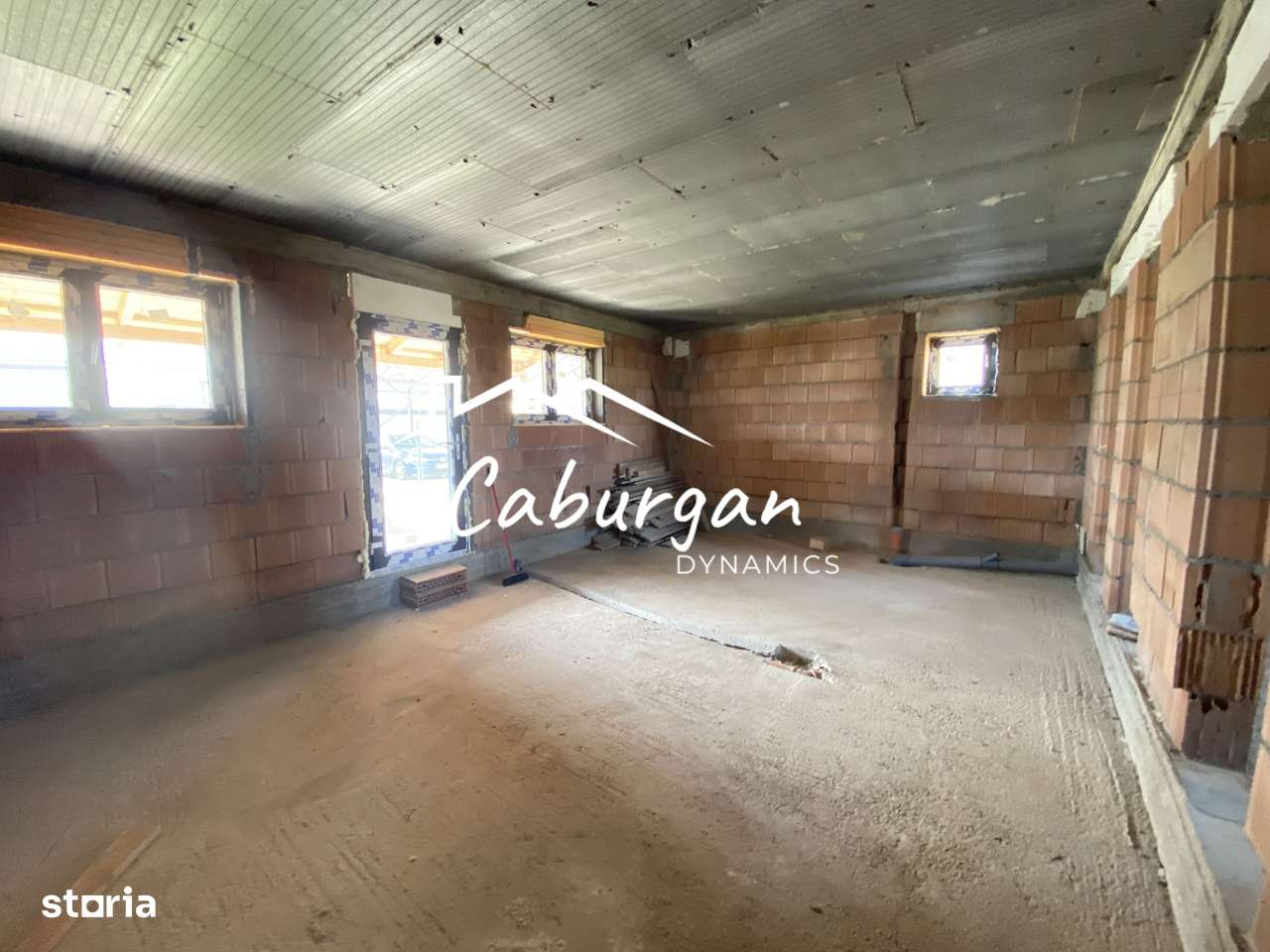 Casa tip duplex de vanzare in Sibiu, 157 mp utili, teren de 350 mp - Imagine principală: 5/8