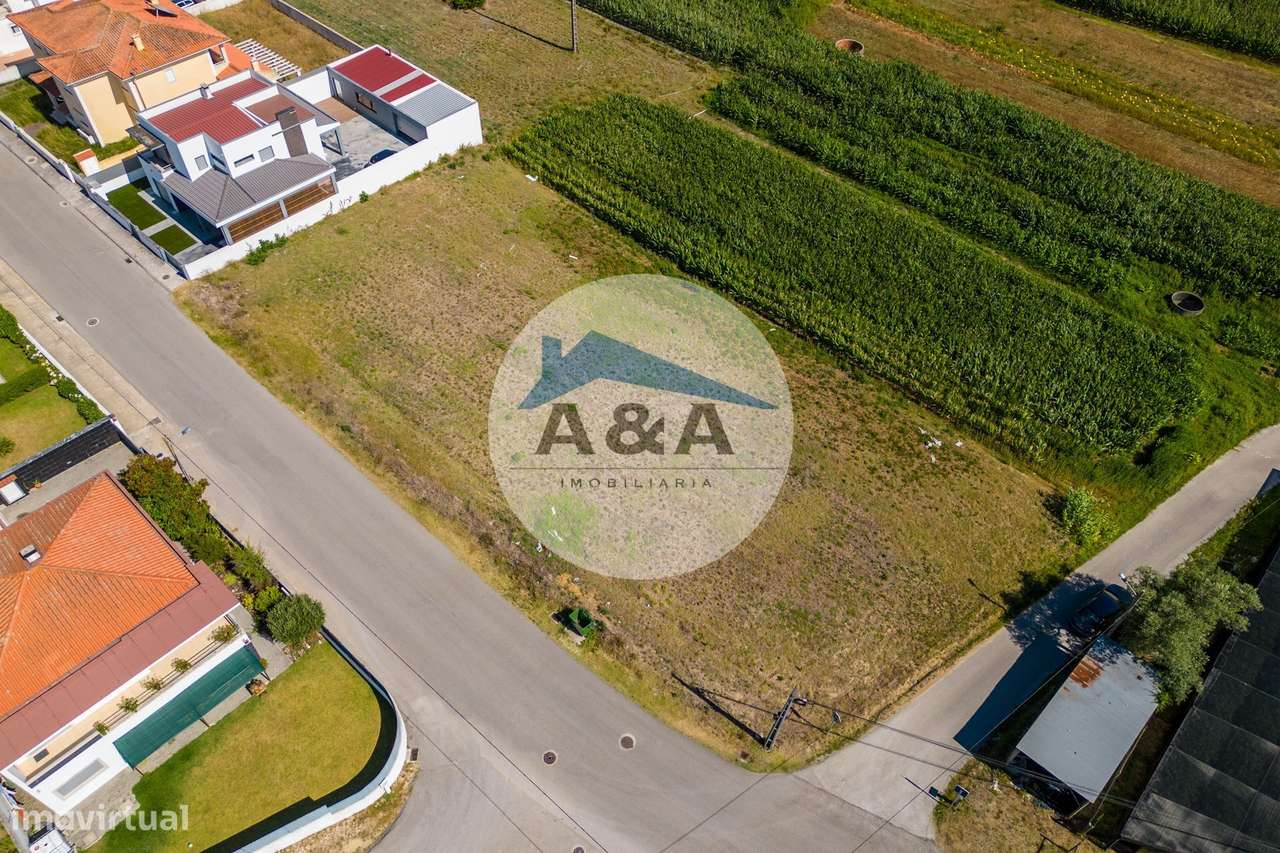 Projeto Pronto a Construir com Elevado Potencial de Retorno-13