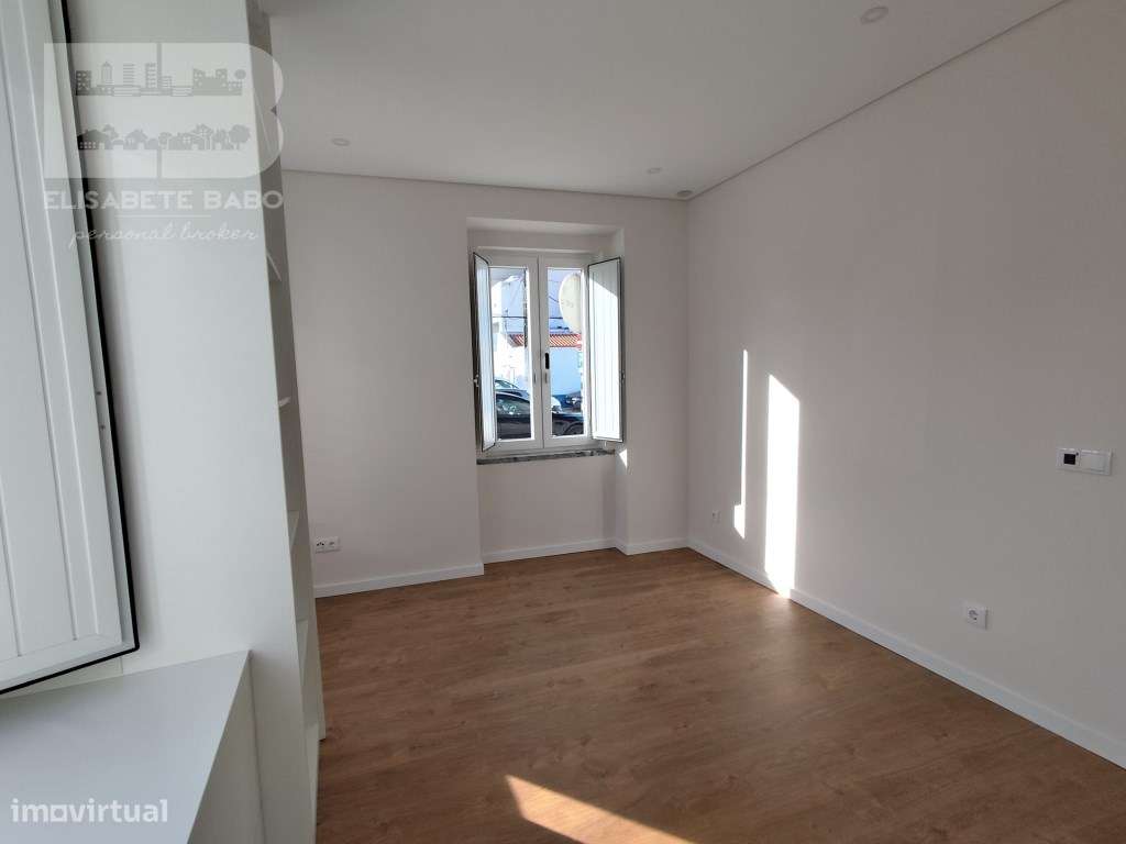 Fantástico apartamento T2+1 no Centro do Montijo-4