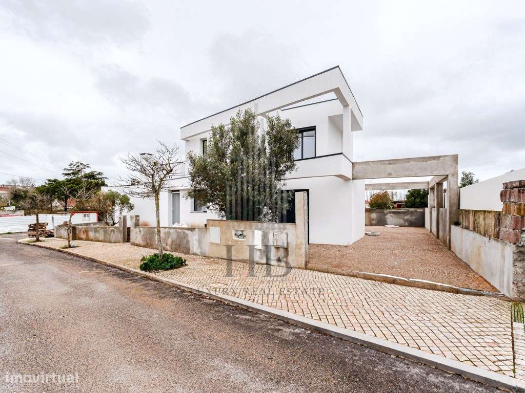 Moradia T3 com Piscina | Abrunheira |Sintra-46