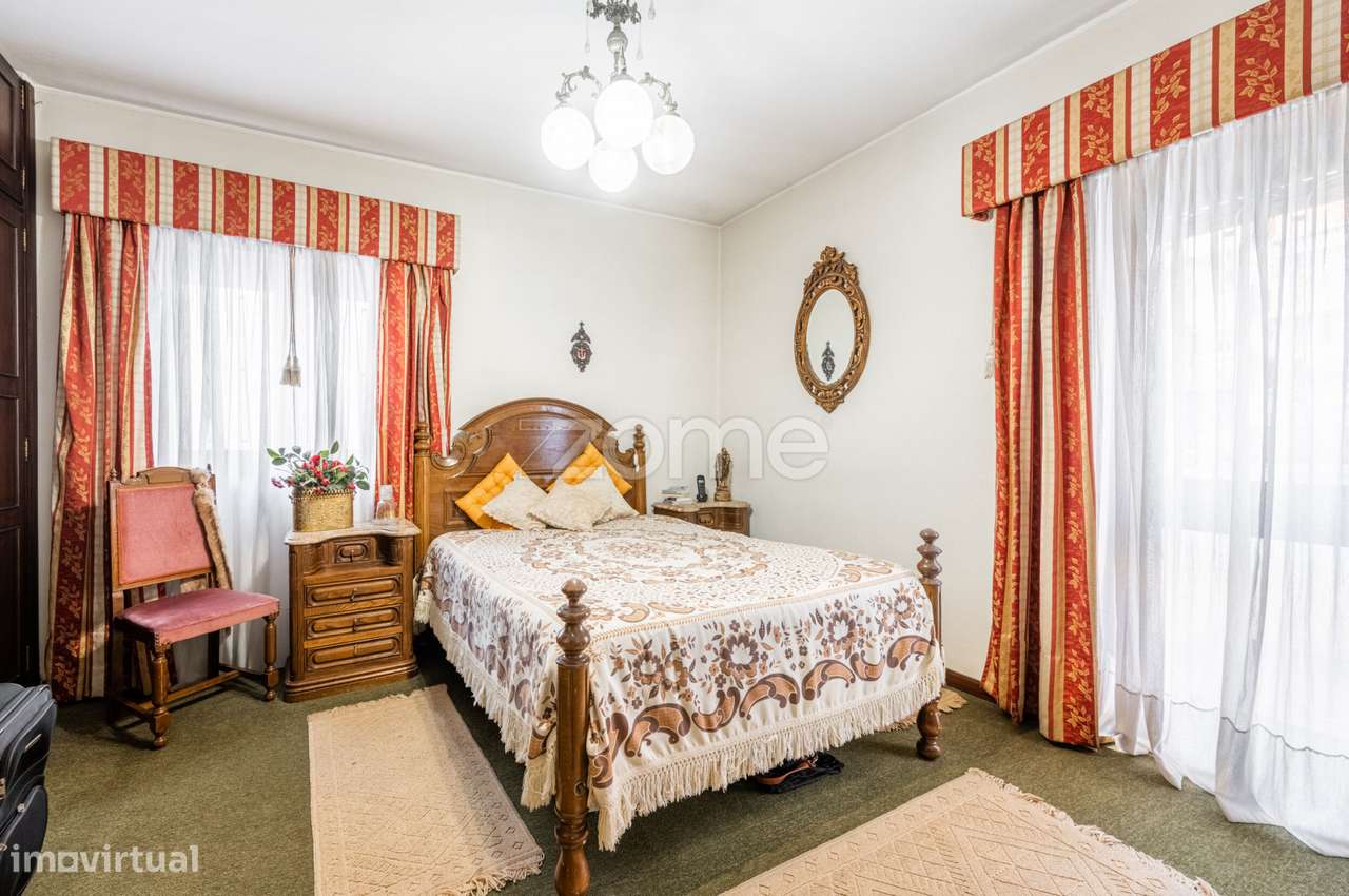 Moradia T4 em Banda em São José de São Lázaro, Braga-27