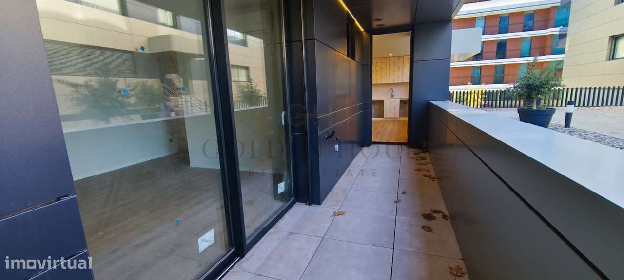 Apartamento T2 Venda em Mafamude e Vilar do Paraíso,Vila Nova de Gaia - Grande imagem: 2/15