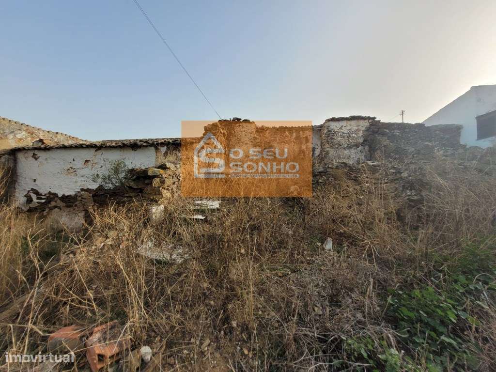 Casa Antiga para recuperar perto de São Brás de Alportel - Grande imagem: 5/10