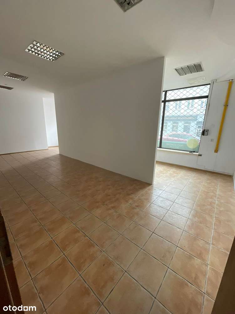 Sprzedam lokal usługowy wraz z mieszkaniem przy ul. Limanowskiego Łódź - Pełny obrazek: 4/16
