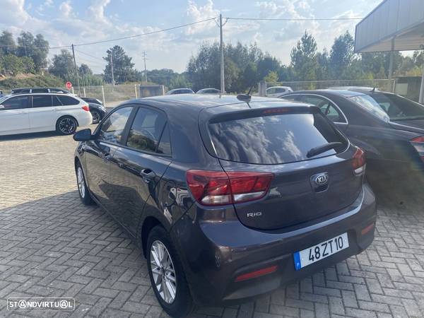 Kia Rio 1.2 CVVT Urban - 7