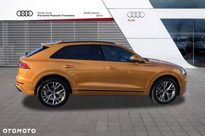 Audi Q8 - 6