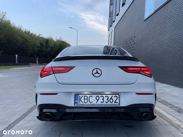 Mercedes-Benz CLA 250 7G-DCT AMG Line - 14