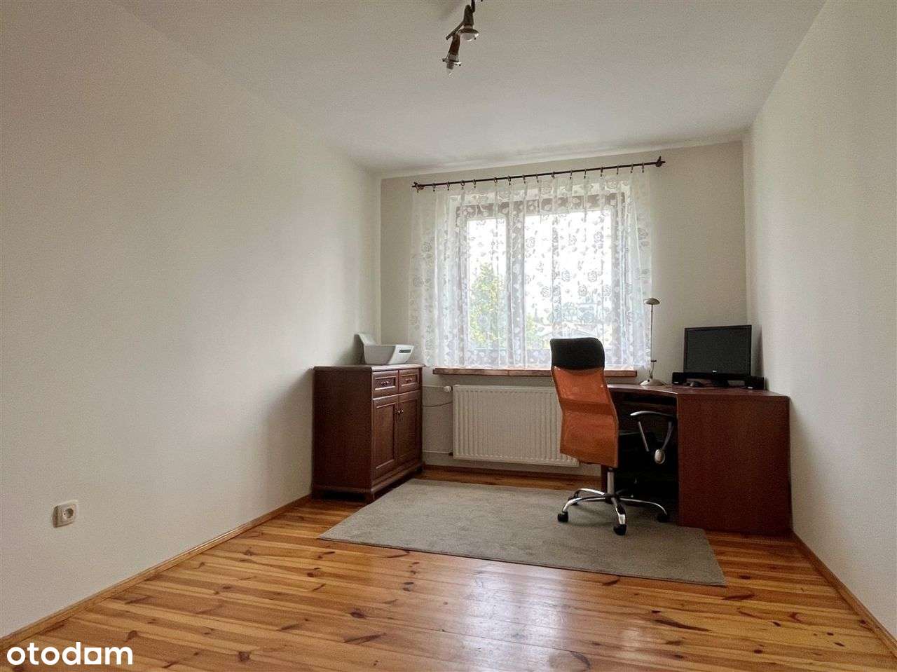 Mdm - dwa poziomy, garaż, ogródek, duży balkon-16