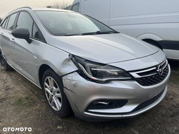 Opel Astra 1.6 CDTI Active - 5