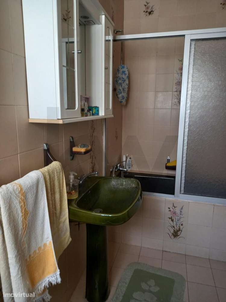 APARTAMENTO T2 - CENTRO QUELUZ-13