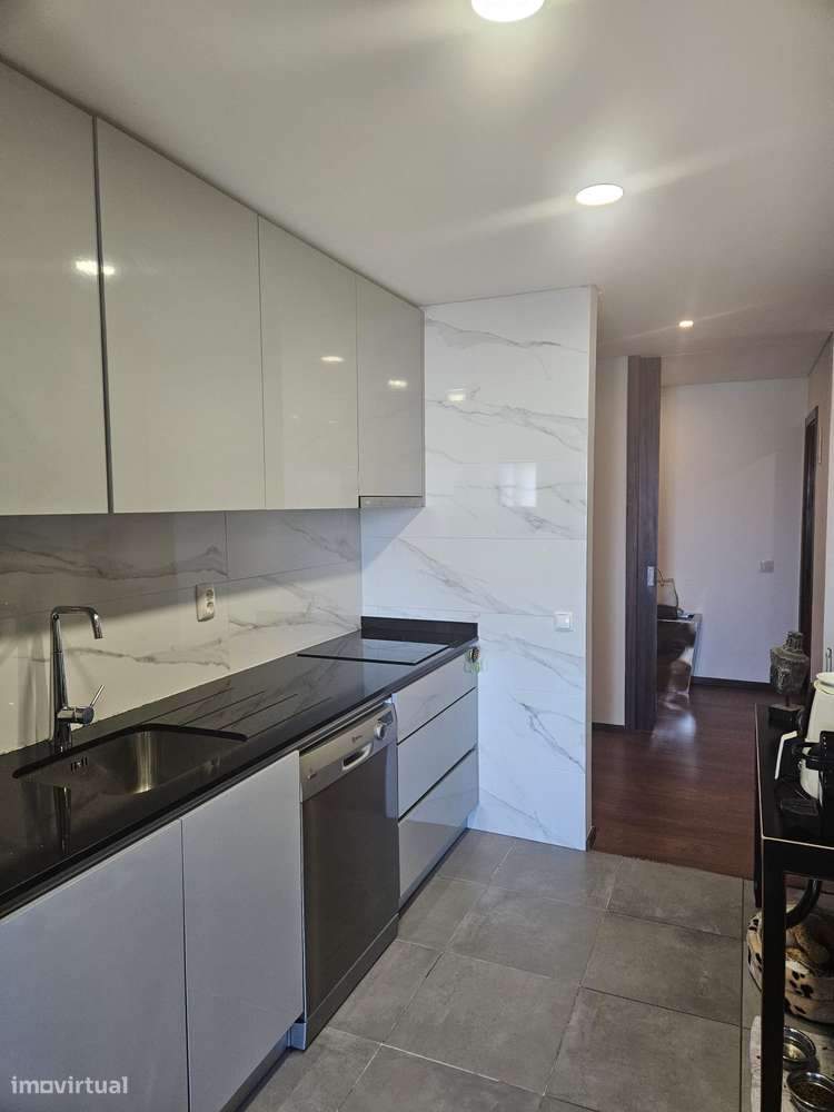 Excelente  apartamento T2-8