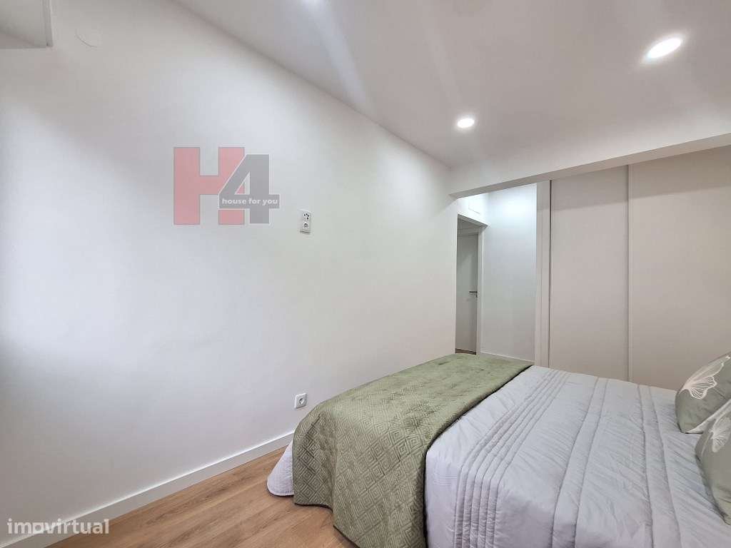 Apartamento T3 totalmente remodelado em Benfica-35