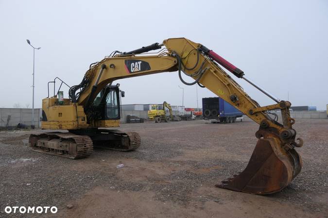 Caterpillar 321 D  COMPACT / KOPARKA GĄSIENNICOWA / 2011 ROK / - 2